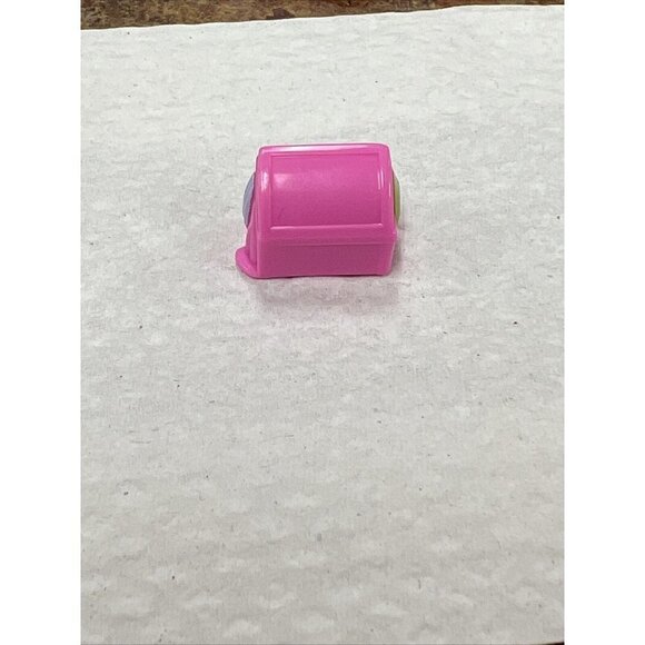 1995 VINTAGE POLLY POCKET "POP-UP CLUBHOUSE" - PINK GARMENT CHEST HAMPER - Picture 3 of 6